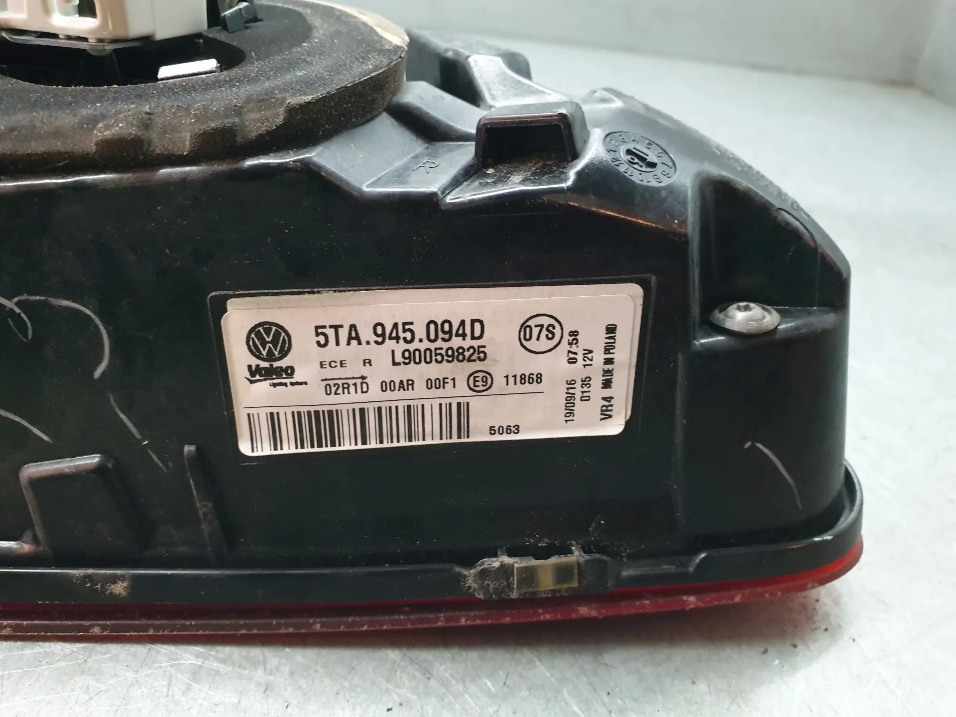 Fanale Destro Baule VOLKSWAGEN Touran (5T) Imagem-3