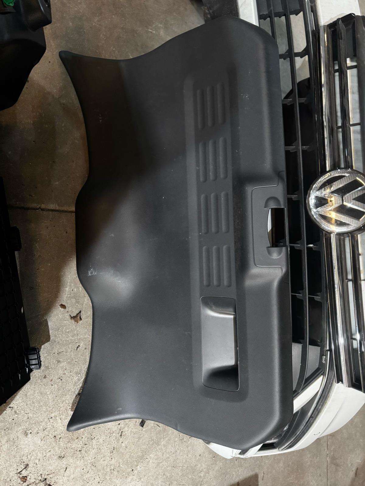 Revêtement porte de coffre CITROËN C3 Aircross II (2R_, 2C_)