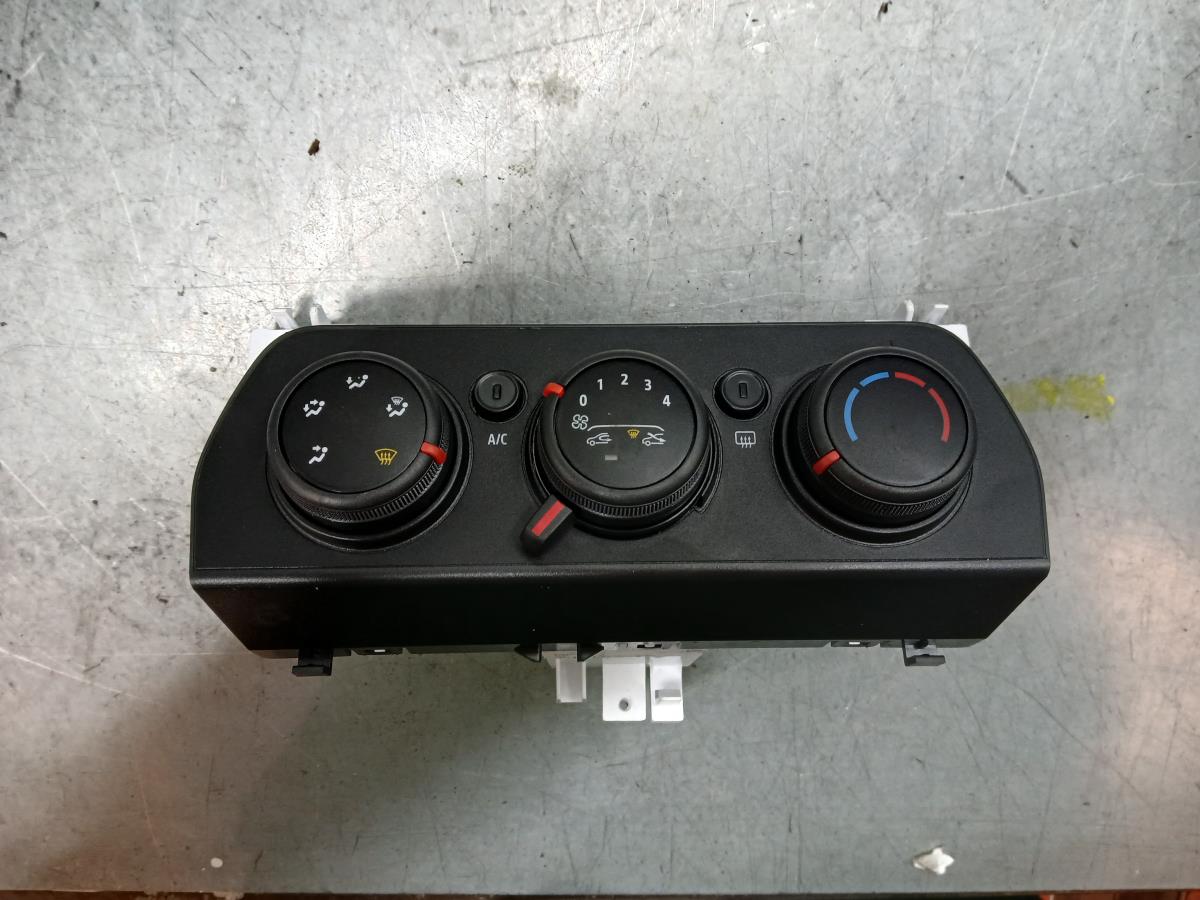 Comando chauffage / sofagem DACIA Sandero III