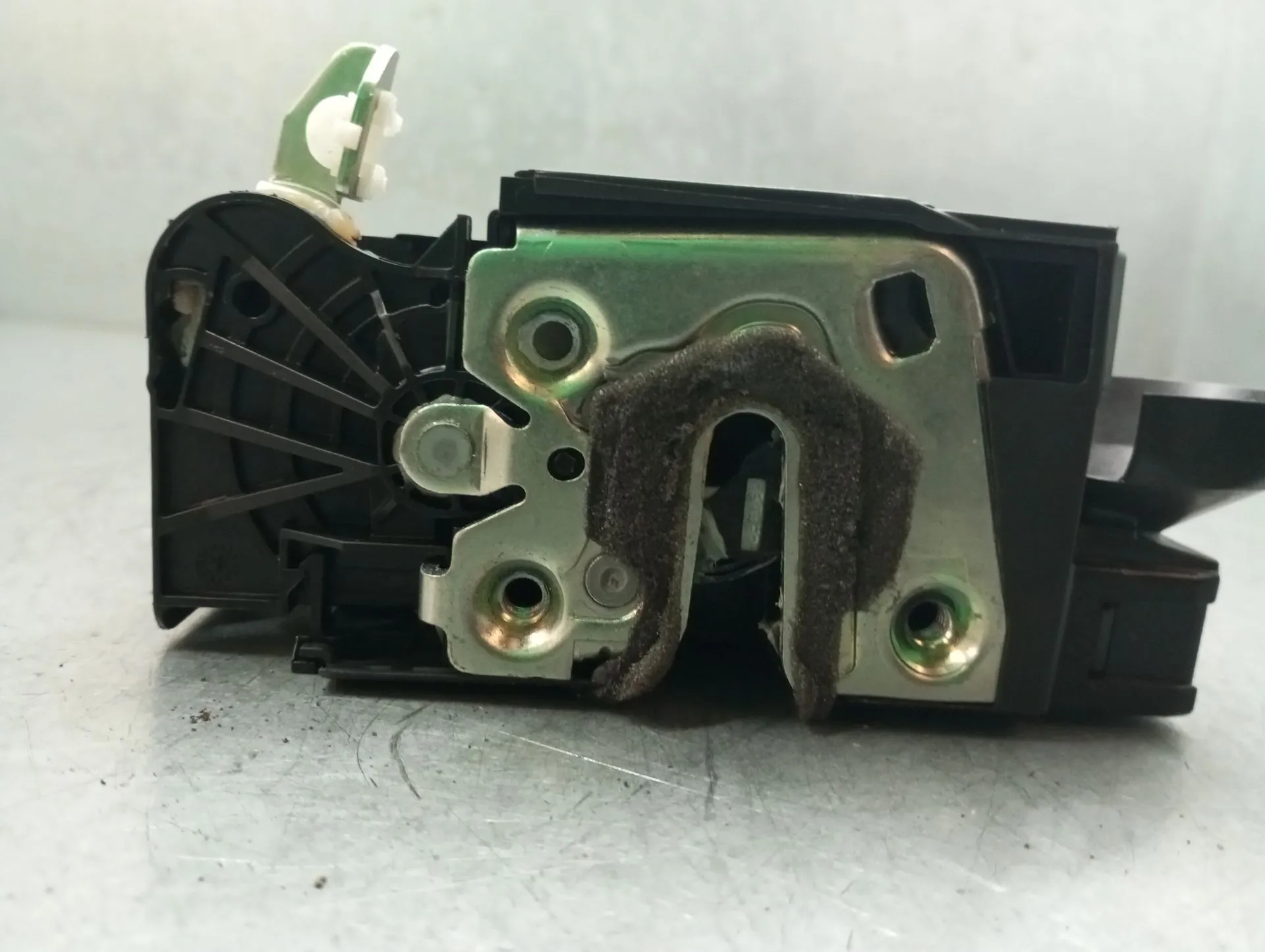 Fechadura / fecho porta frente esquerdo DACIA Sandero III Imagem-2