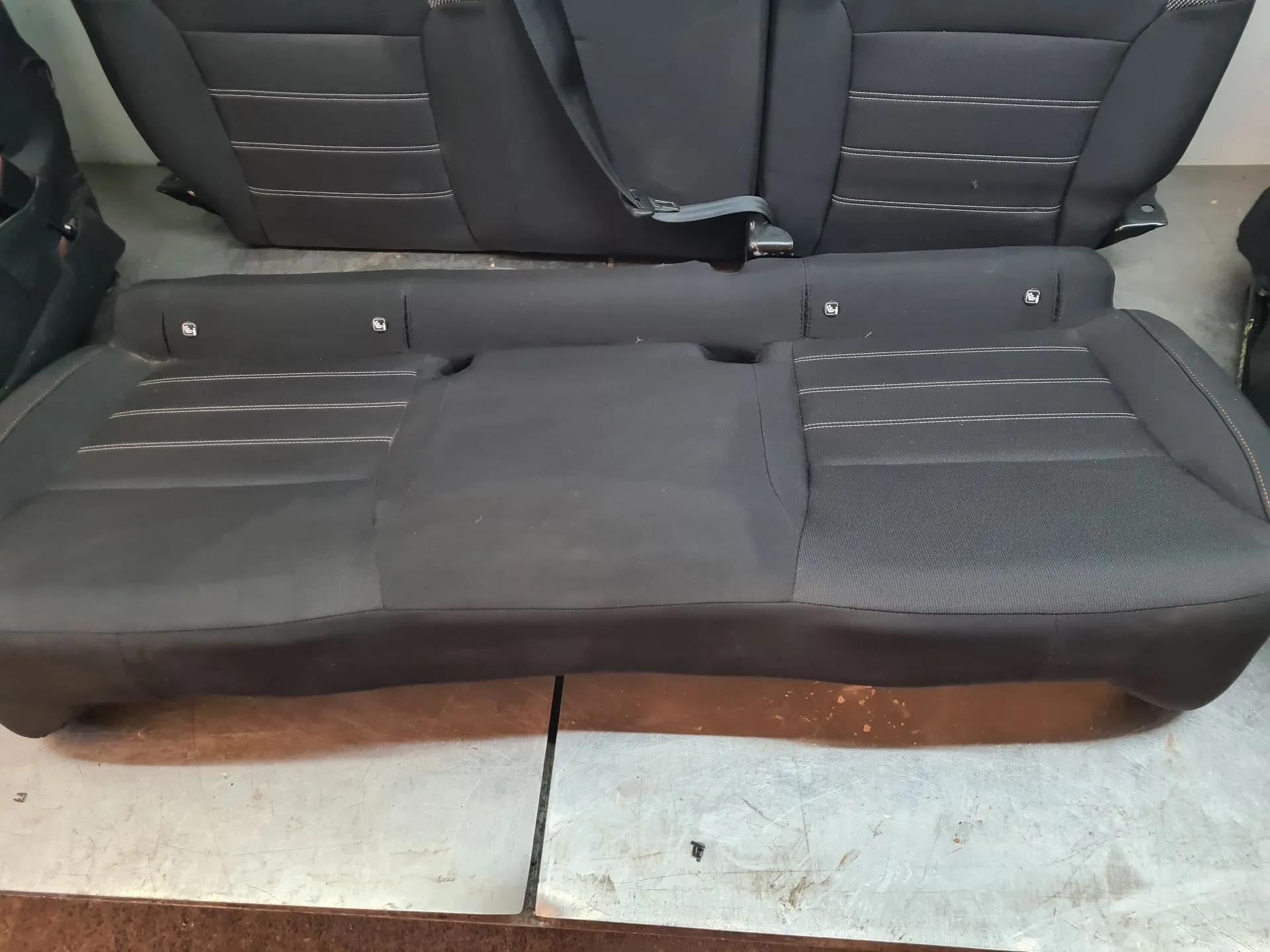 Conjunto de bancos DACIA Sandero III Imagem-8