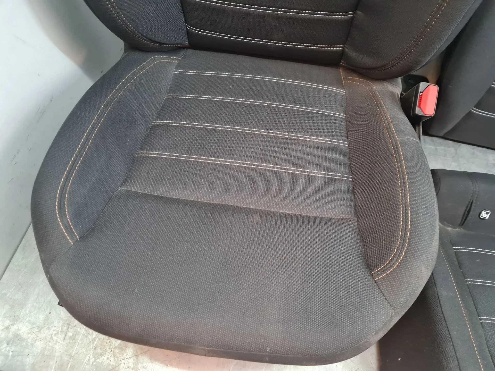 Conjunto de bancos DACIA Sandero III Imagem-12