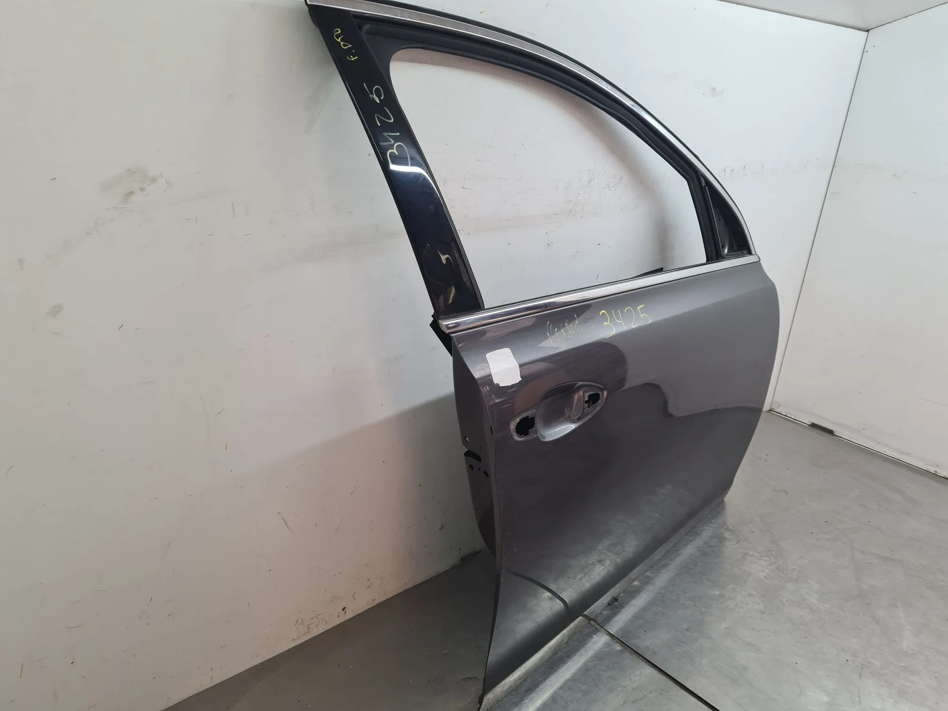 Right front Door PEUGEOT 308 II Imagem-1