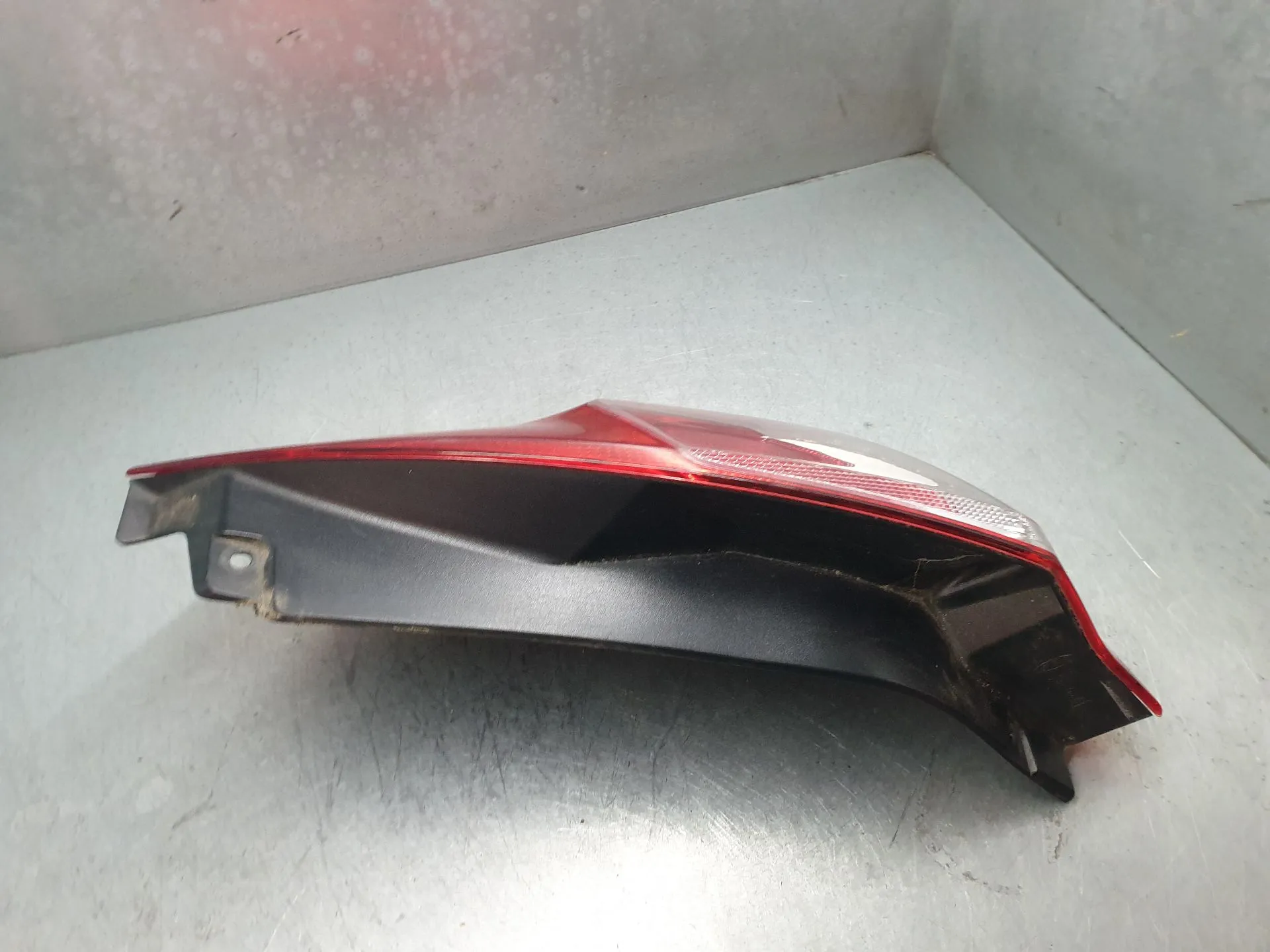 Feu arrière Droite FORD Fiesta VI (CB1, CCN) Imagem-2