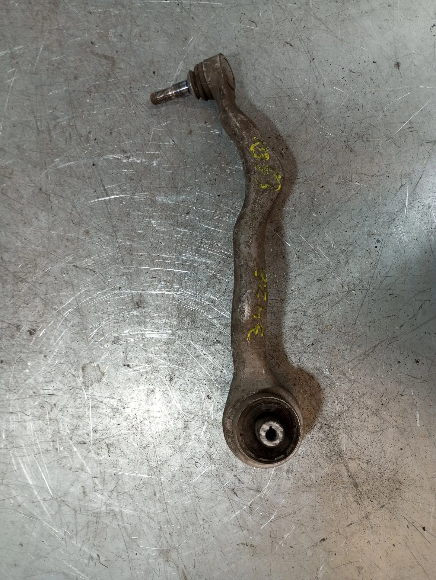 Braço de suspensão frente esquerdo BMW 1 (F20)