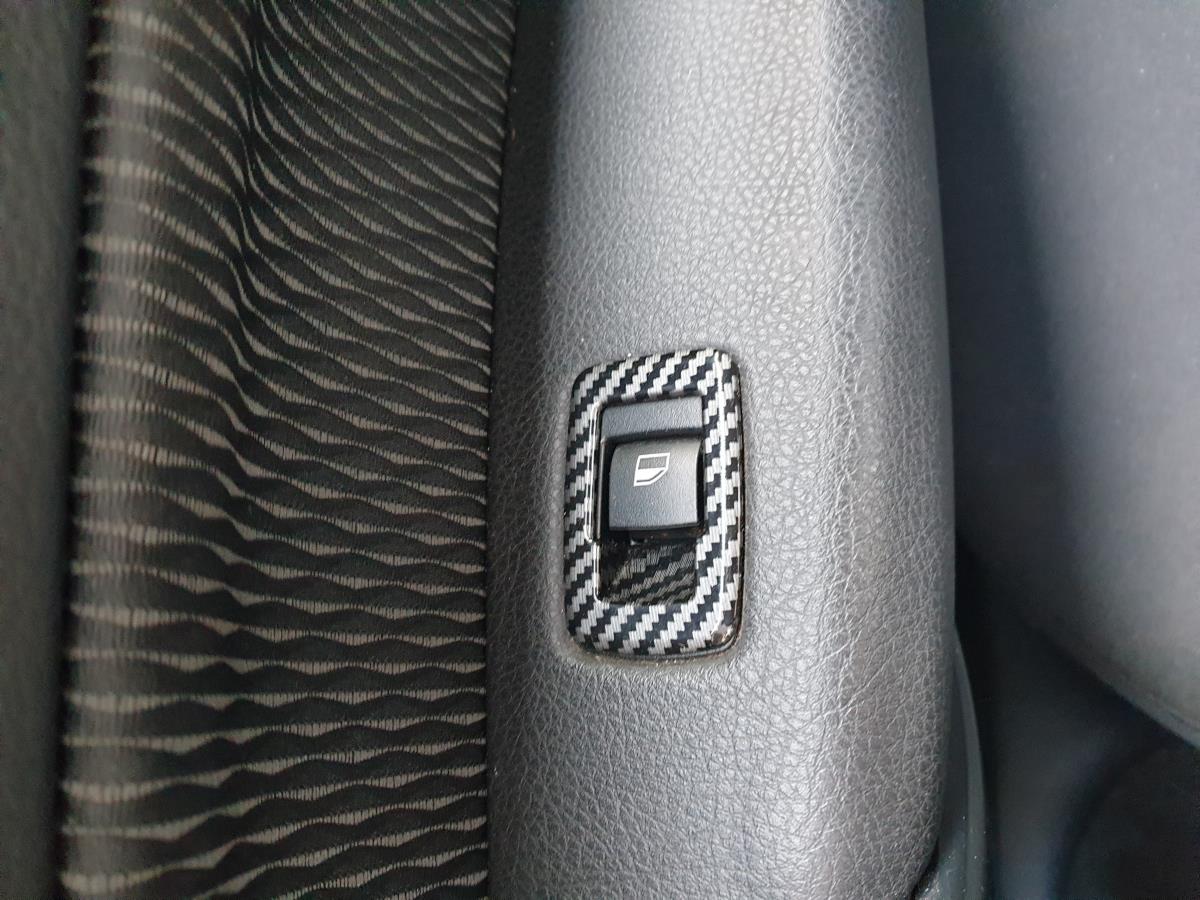 Comando / interruttore alzacristallo posteriore sinistro BMW 1 (F20)