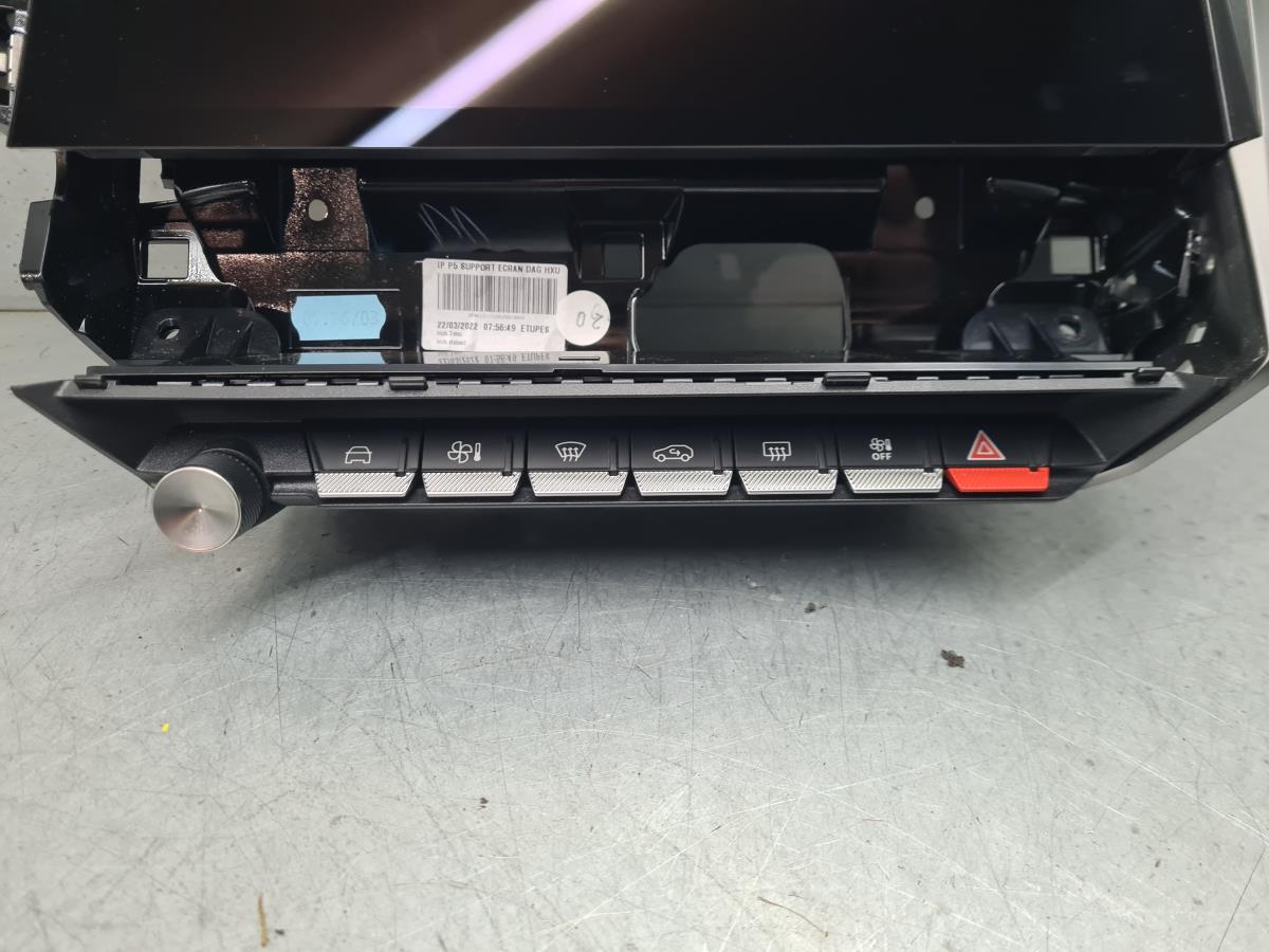 Kit Auto-rádio PEUGEOT 308 III Imagem-1