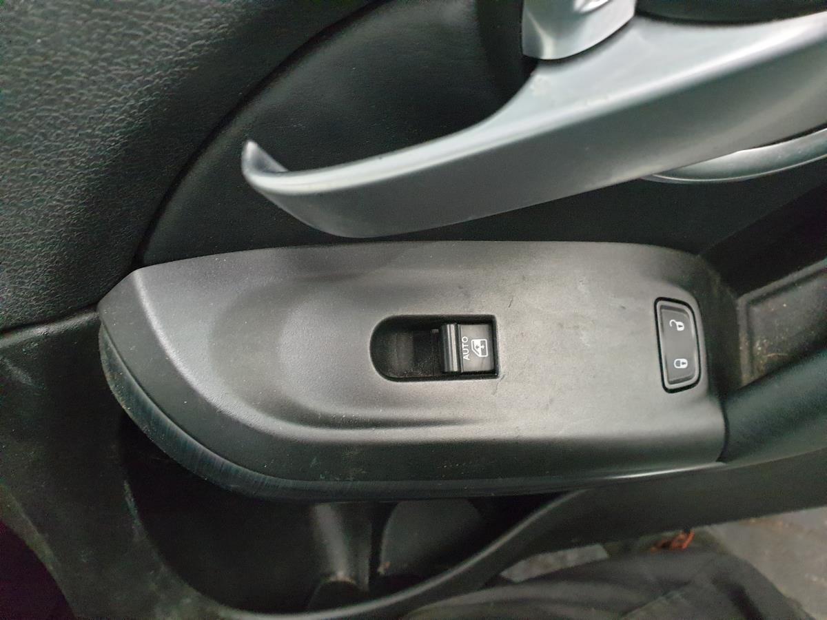 Mando / interruptor elevalunas delantero derecho FIAT 500X (334_)