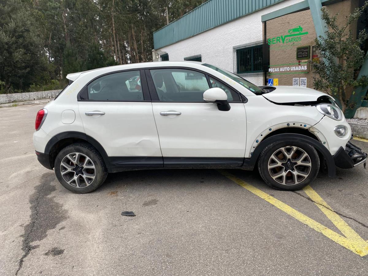 Alzavetro posteriore destro FIAT 500X (334_)