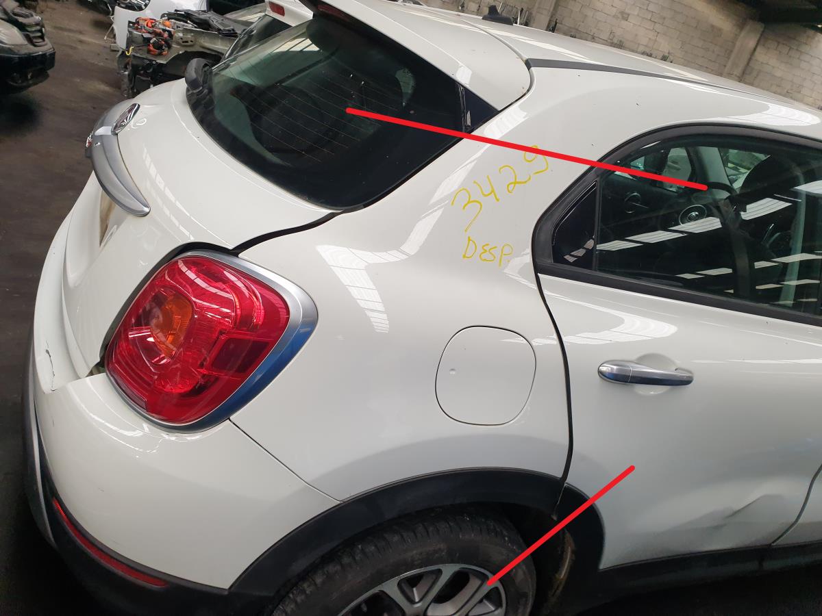 Painel trás direito FIAT 500X (334_)
