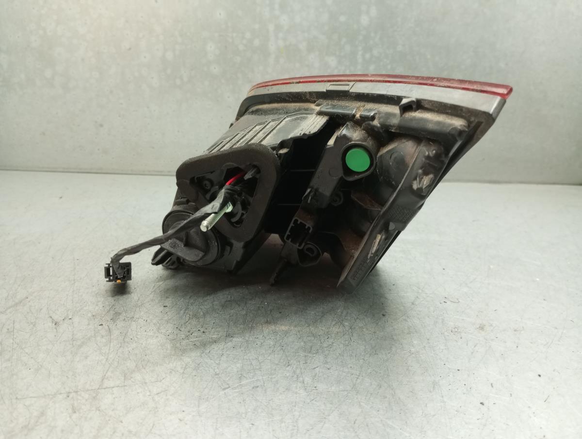 Left Tailgate light  PEUGEOT 308 II Imagem-3