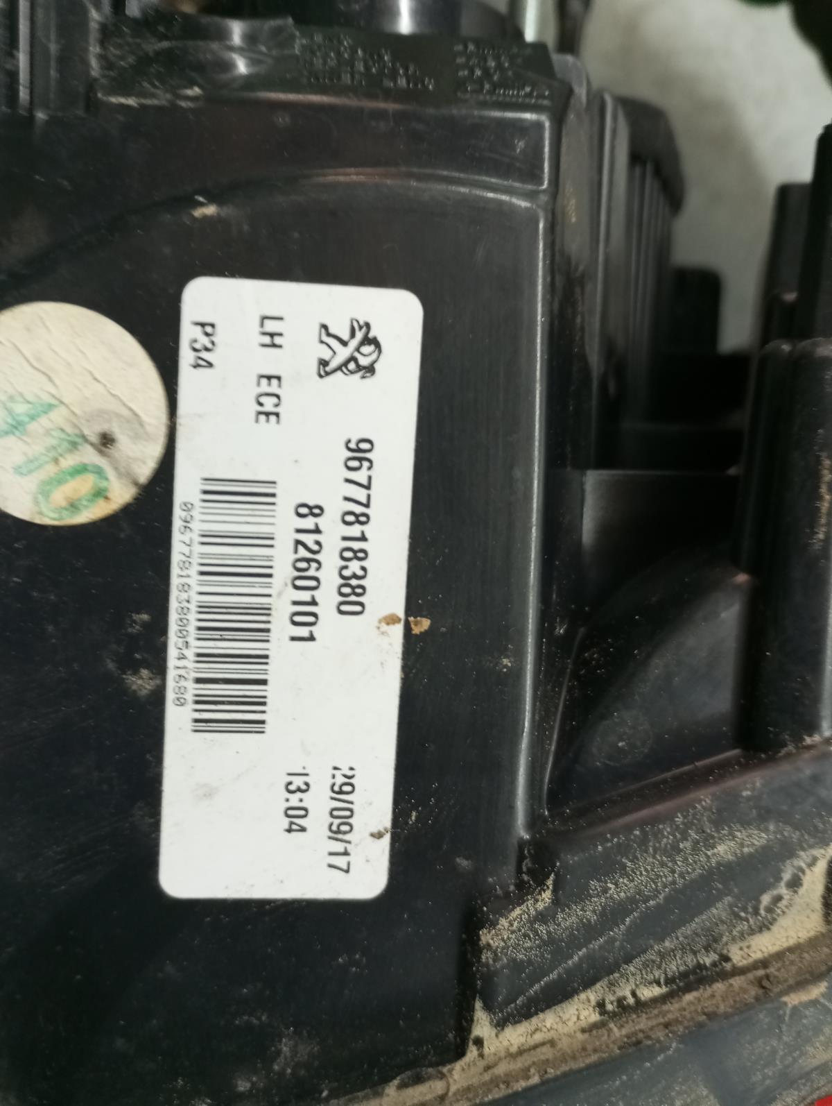 Left Tailgate light  PEUGEOT 308 II Imagem-4