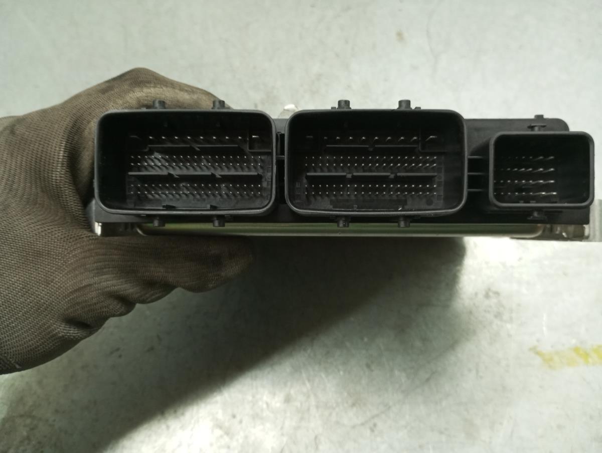 Centralina motor / ECU RENAULT Megane IV (B9A/M_) Imagem-2