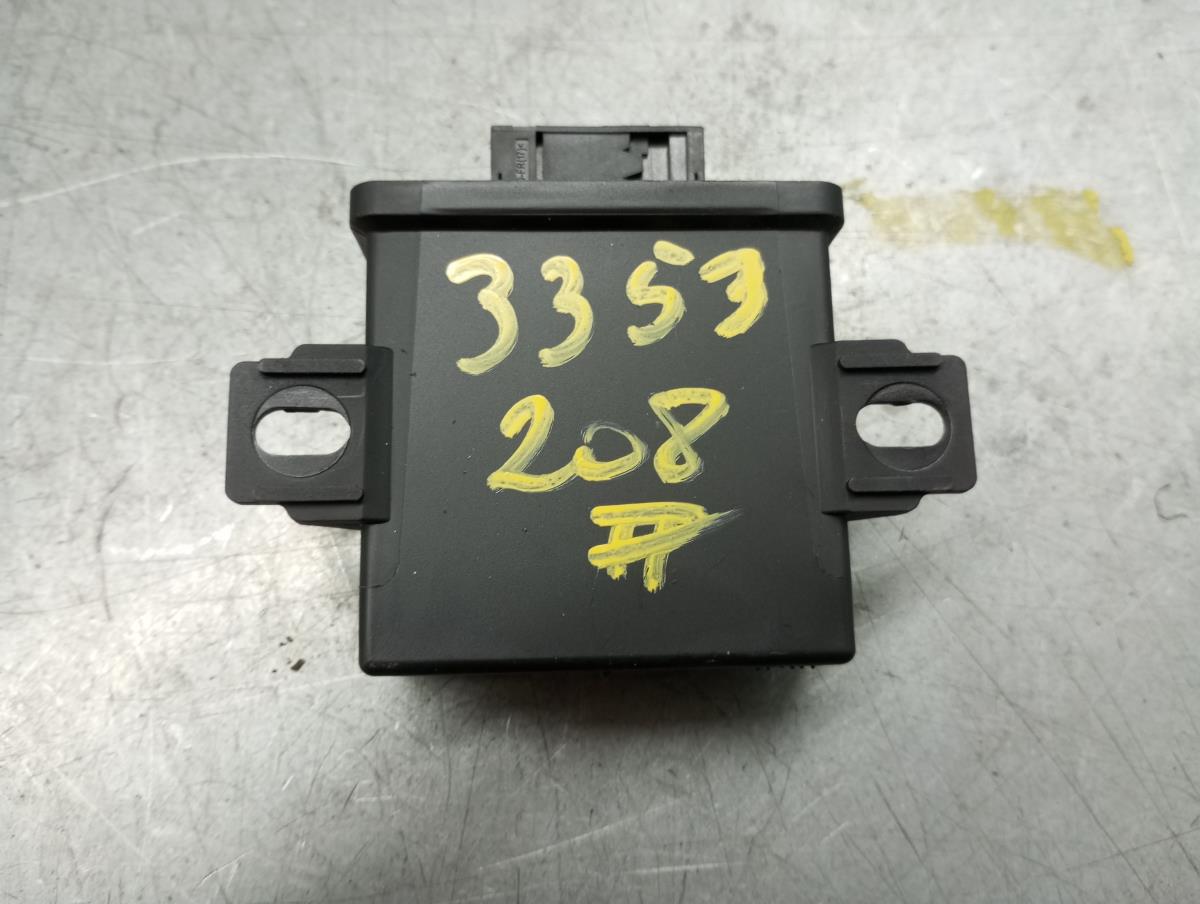Lighting control unit / Lights ECU PEUGEOT 208 II