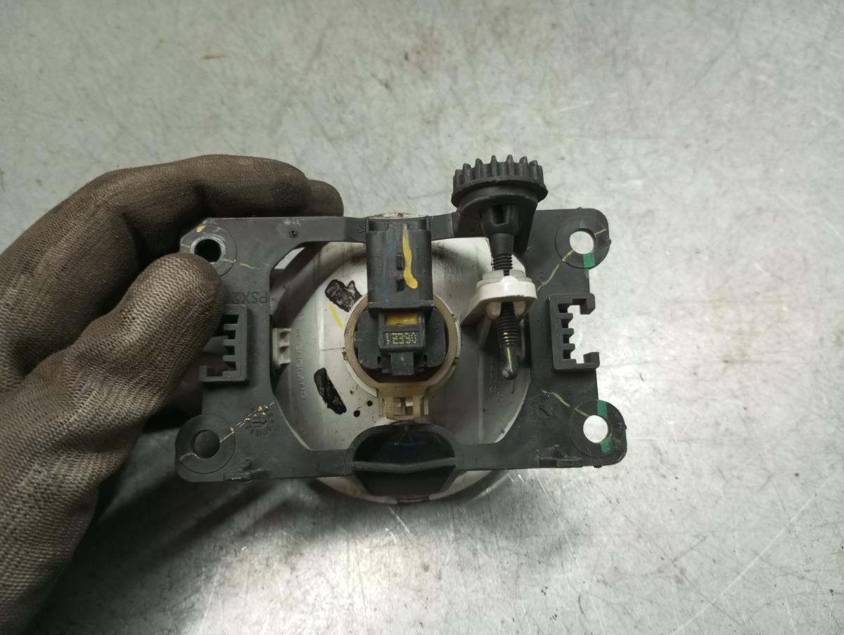 Faro antiniebla delantero derecho CITROËN C3 III (SX) Imagem-2