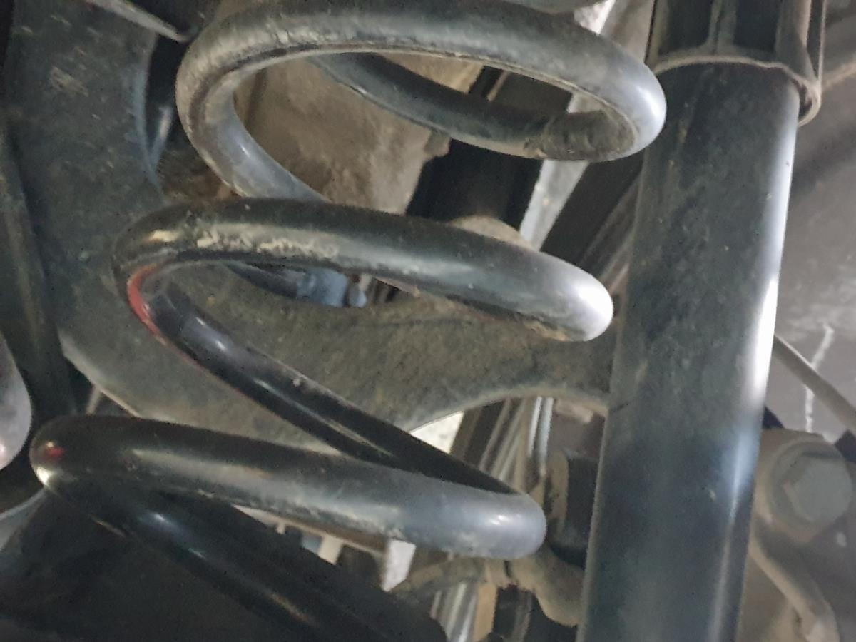 Braccio di sospensione posteriore destro VOLKSWAGEN Tiguan Allspace (BW2)