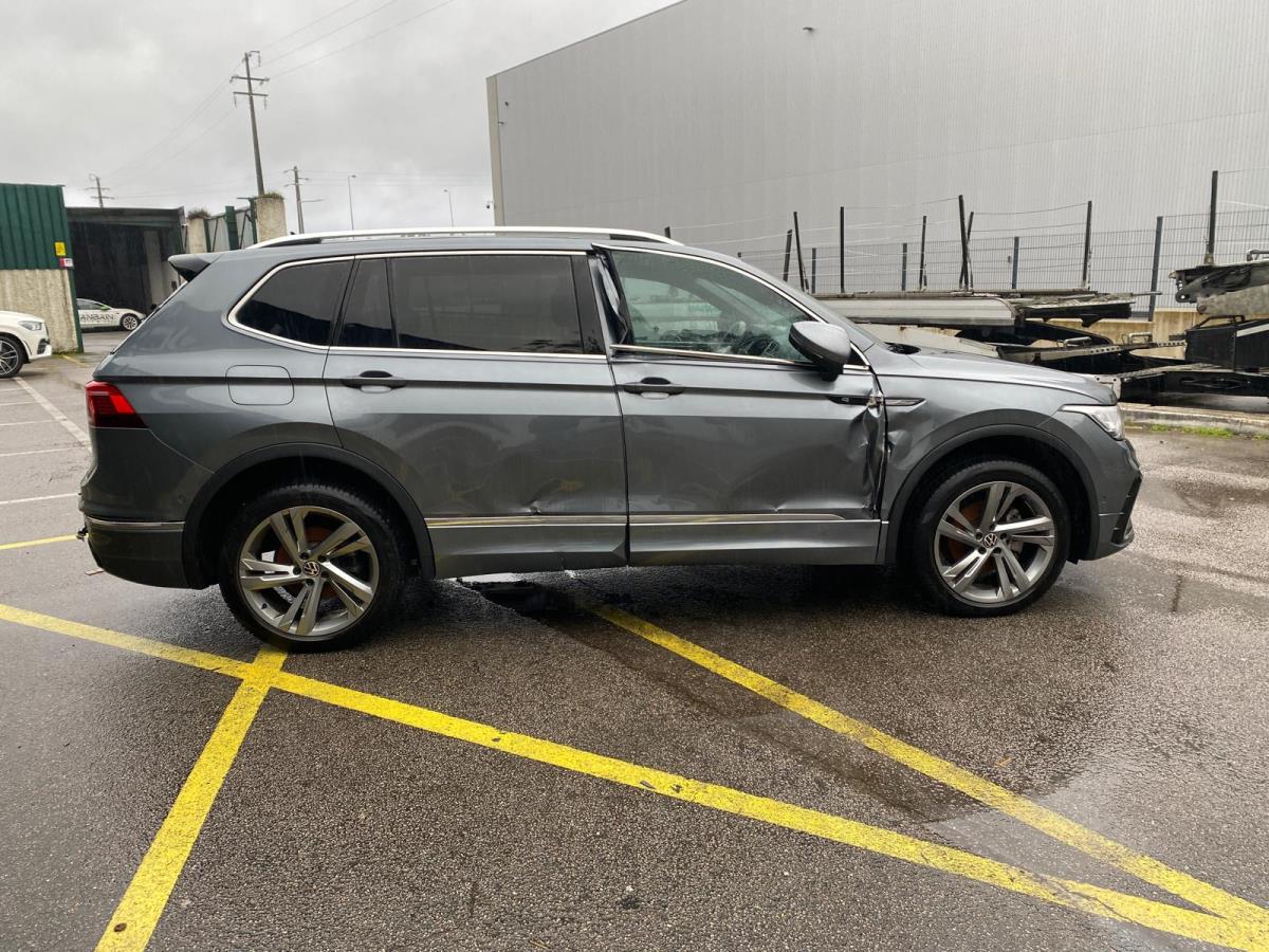 Elevalunas trasero derecho VOLKSWAGEN Tiguan Allspace (BW2)