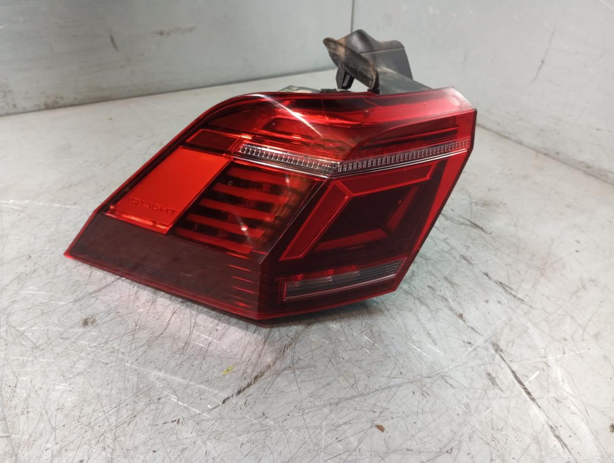 Feu arrière Gauche VOLKSWAGEN Tiguan Allspace (BW2)