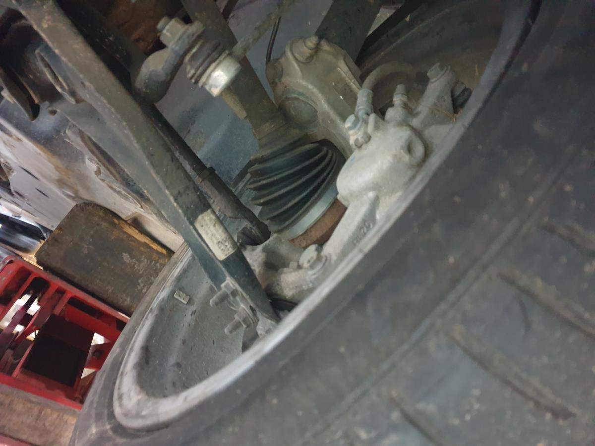 Mangueta delantera izquierda VOLKSWAGEN Tiguan Allspace (BW2)