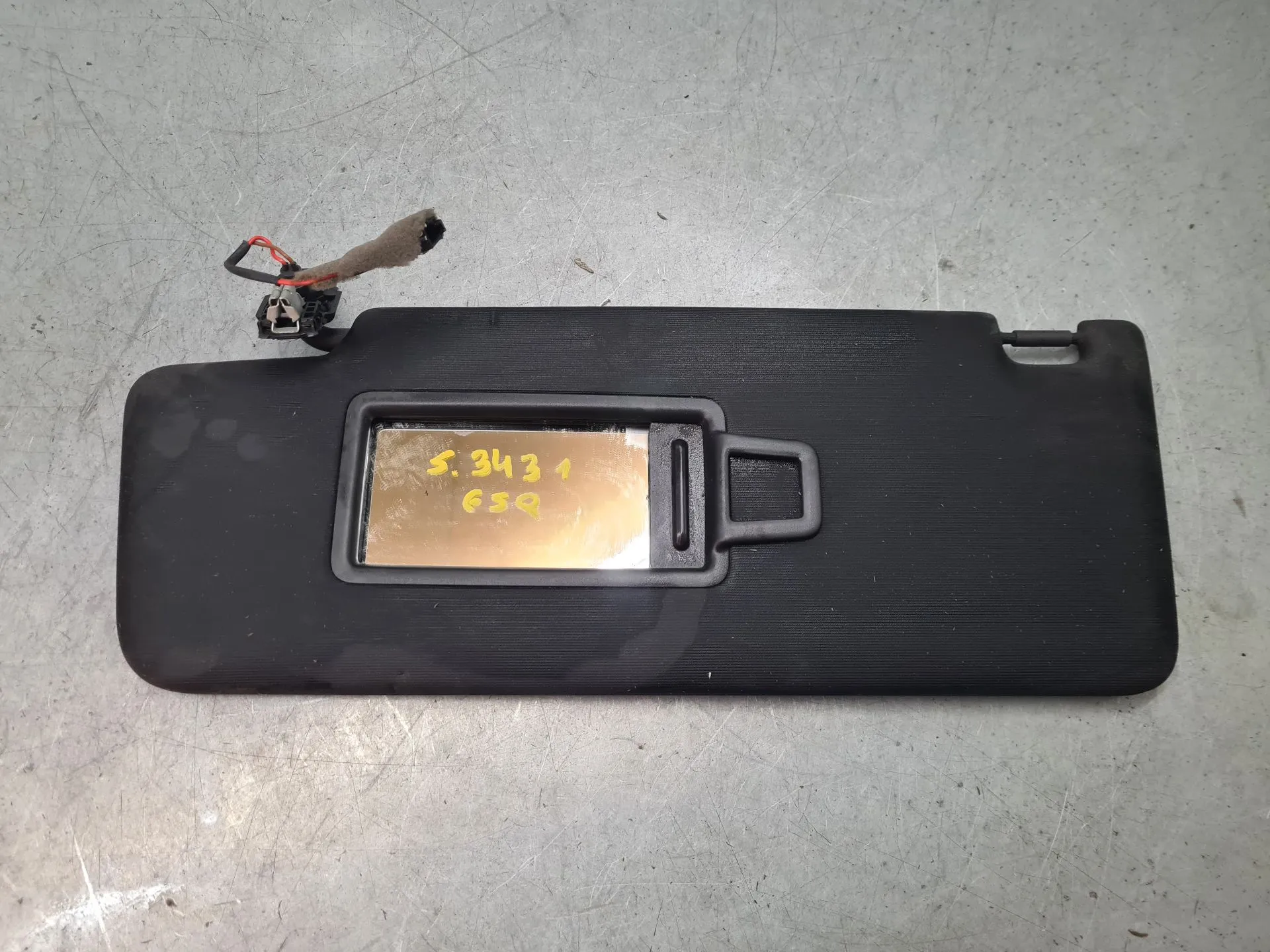 Pála de sol esquerda VOLKSWAGEN Tiguan Allspace (BW2)