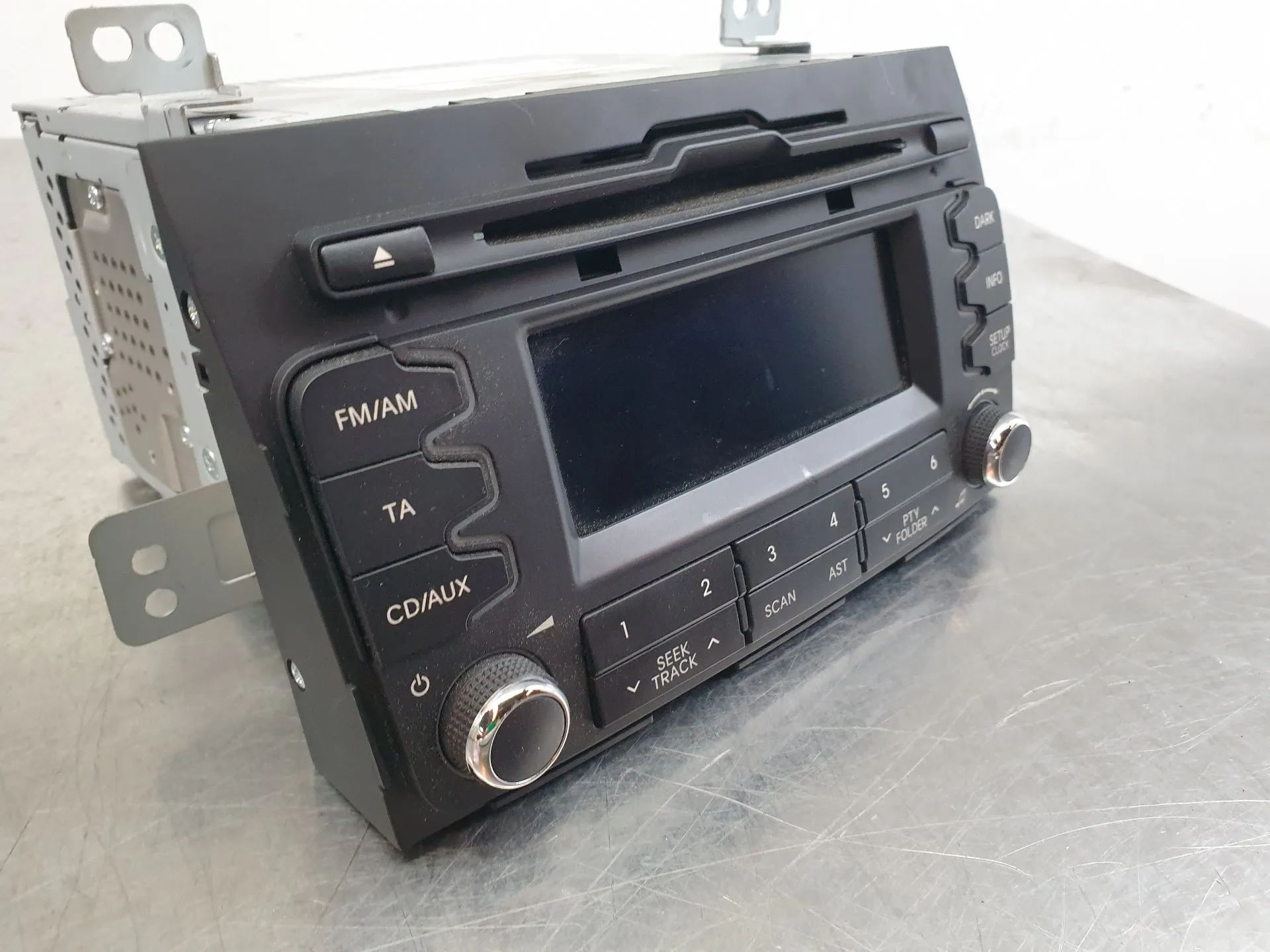 Autoradio KIA Sportage (SL) Imagem-1