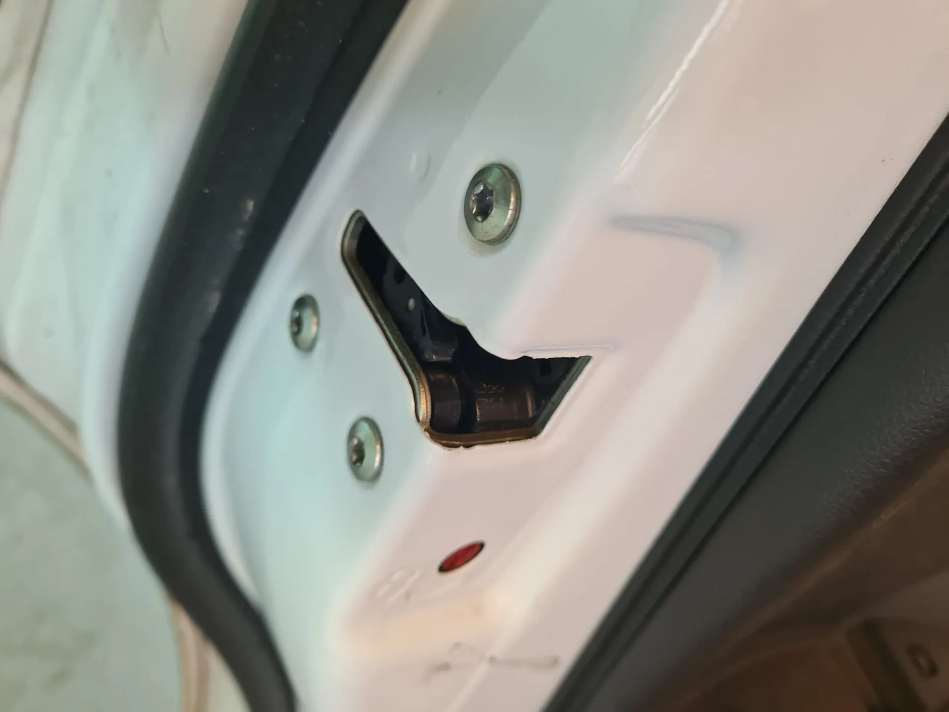 Rear Left Door Lock KIA Sportage (SL)