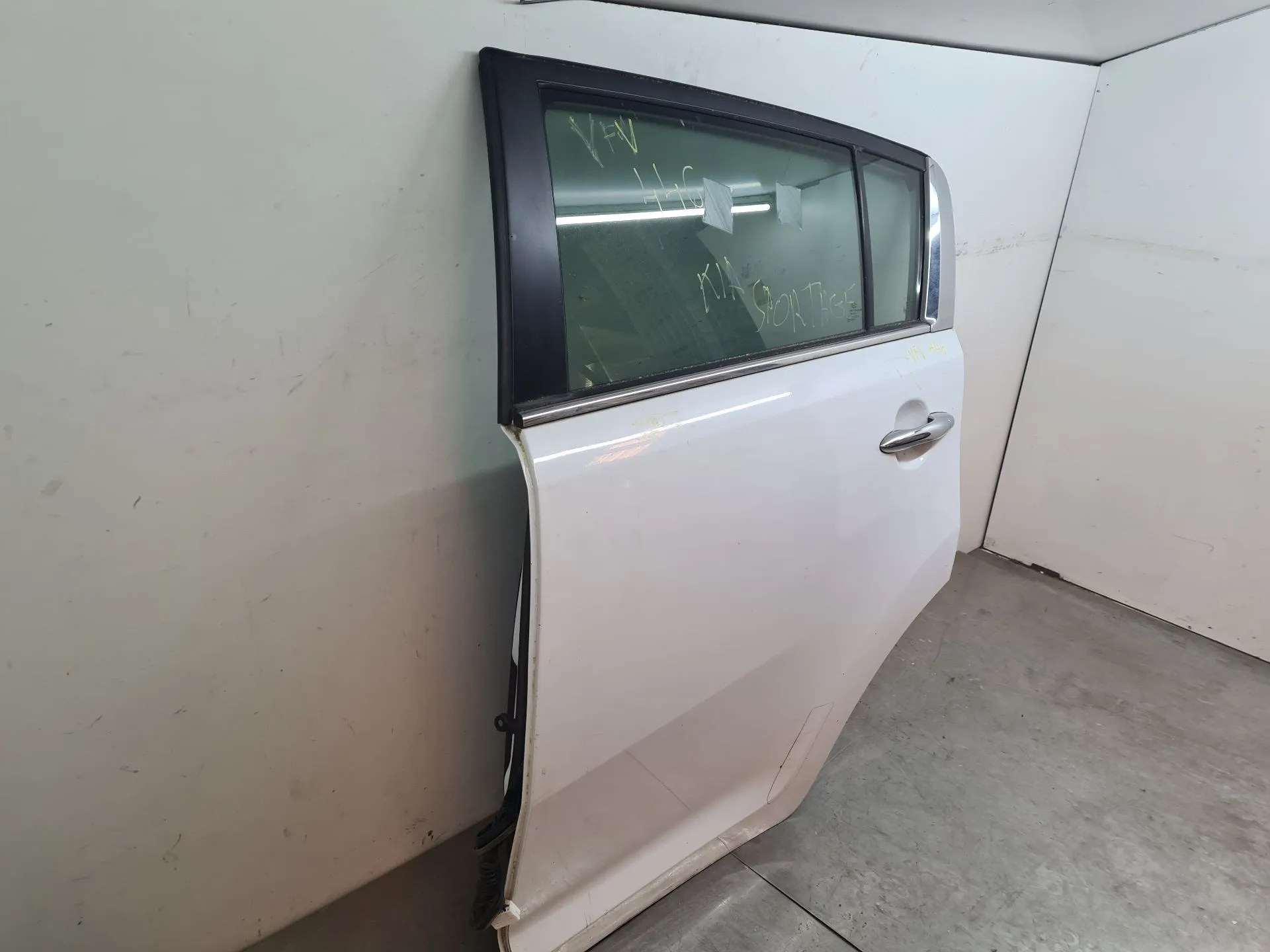 Porte arrière gauche KIA Sportage (SL) Imagem-2