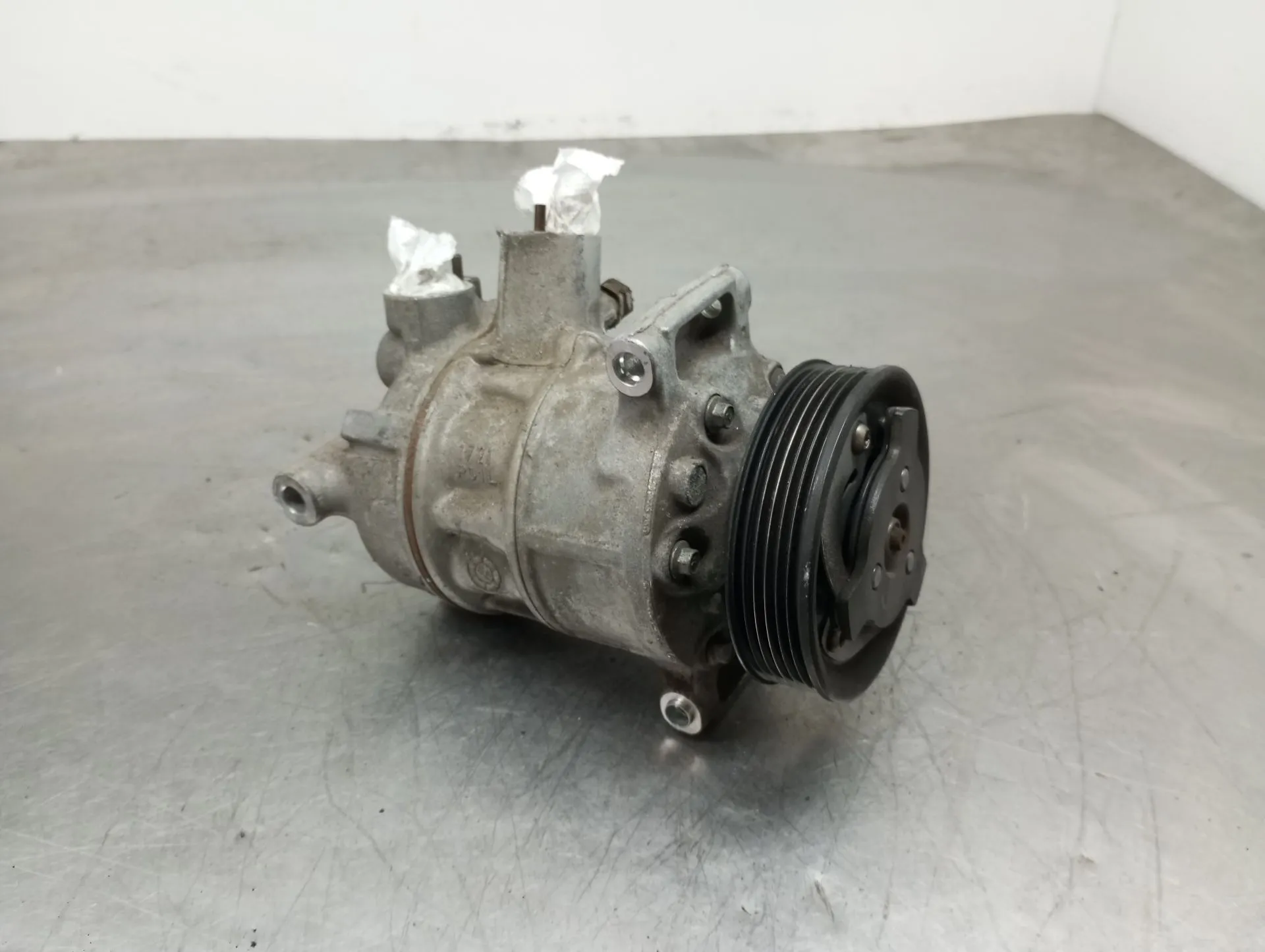 Compressore A/C SEAT Ibiza IV (6J5, 6P1) Imagem-1