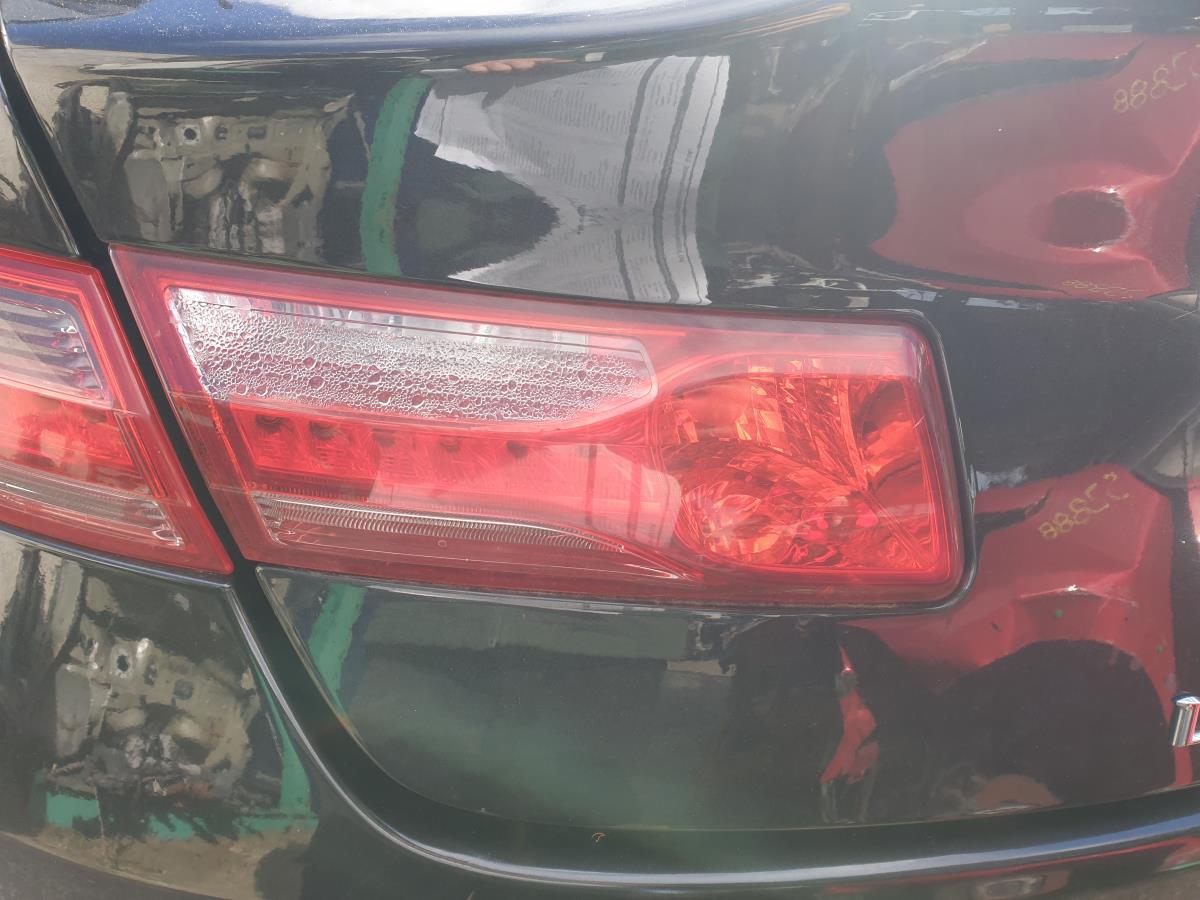 Feu de coffre Gauche RENAULT Laguna Coupé (DT0/1)