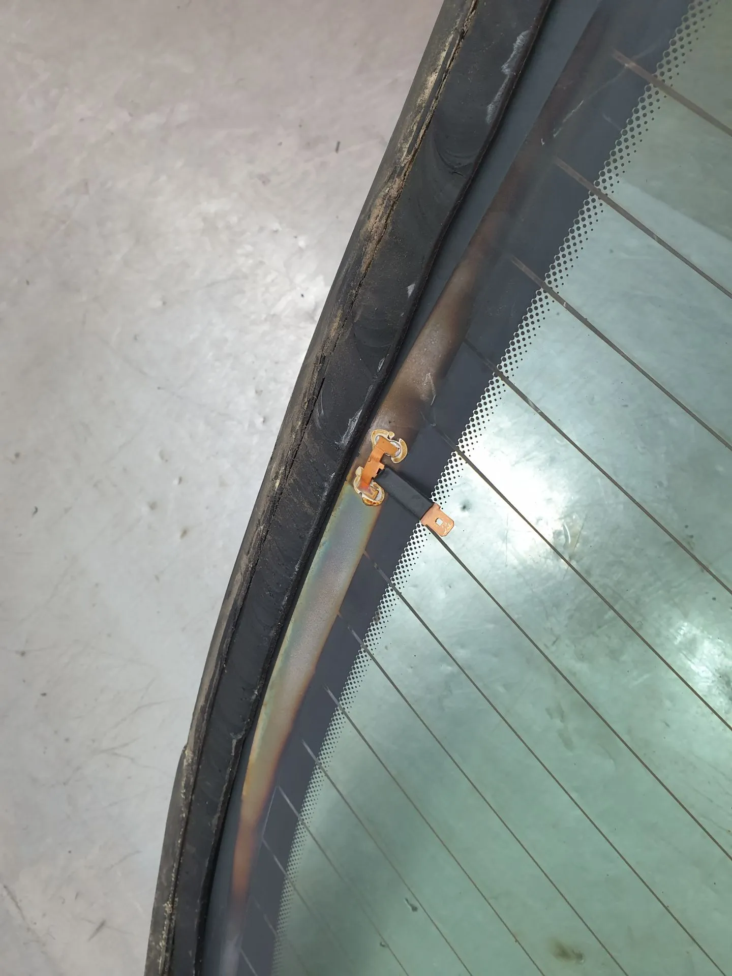 Vitre arrière RENAULT Laguna Coupé (DT0/1) Imagem-3