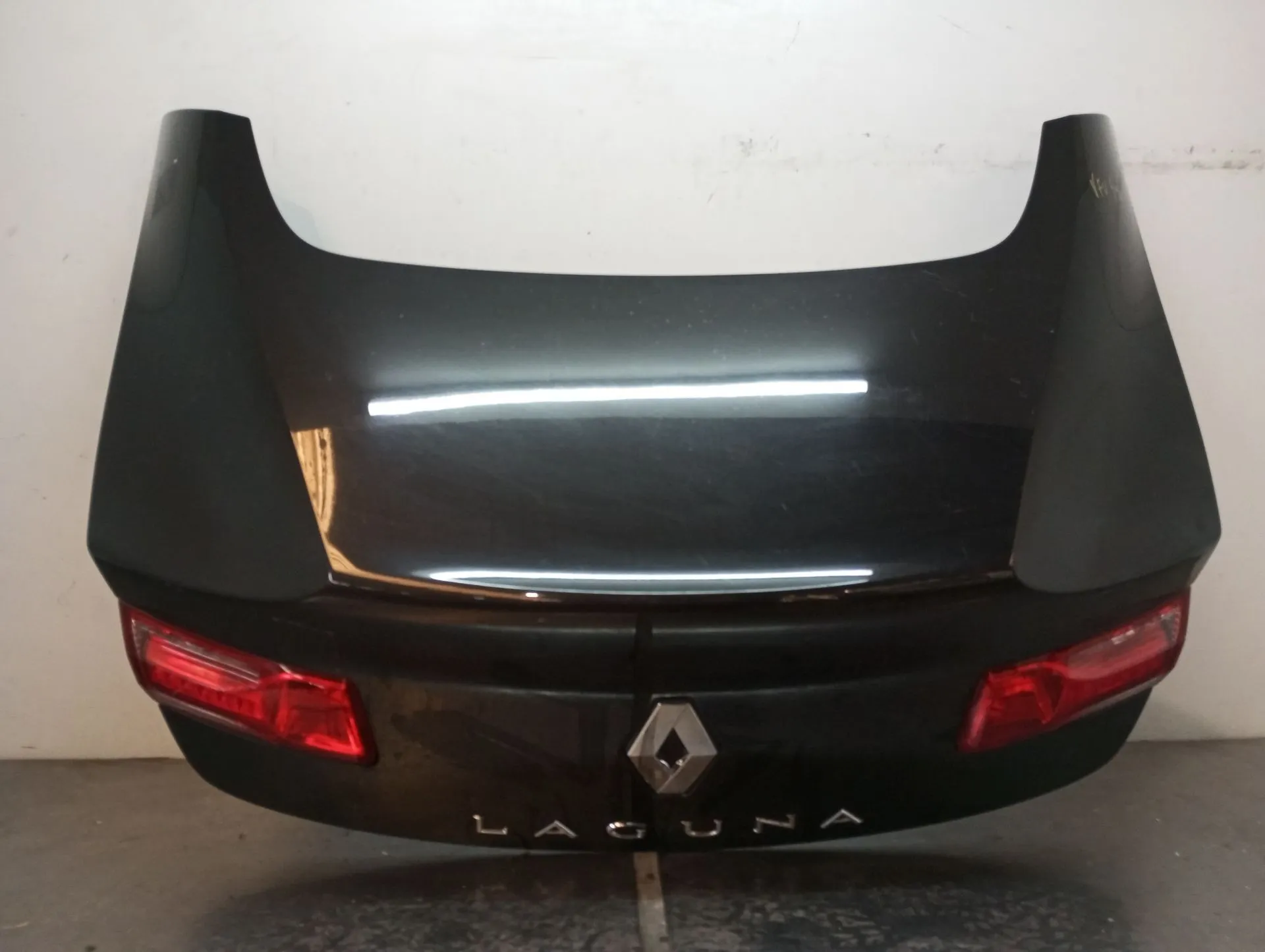 Portón trasero RENAULT Laguna Coupé (DT0/1)