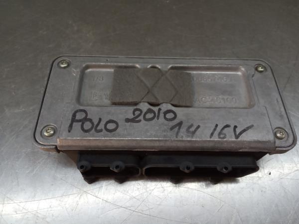 Centralina motor / ECU VOLKSWAGEN Polo (6R, 6C) Imagem-1