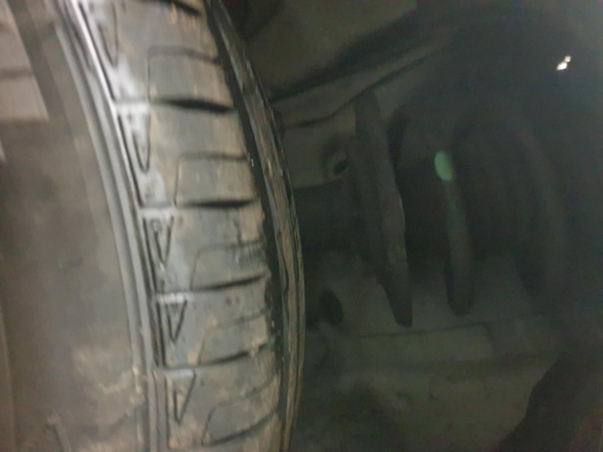 Amortiguador Delantero Izquierdo TOYOTA Aygo (_B4_)