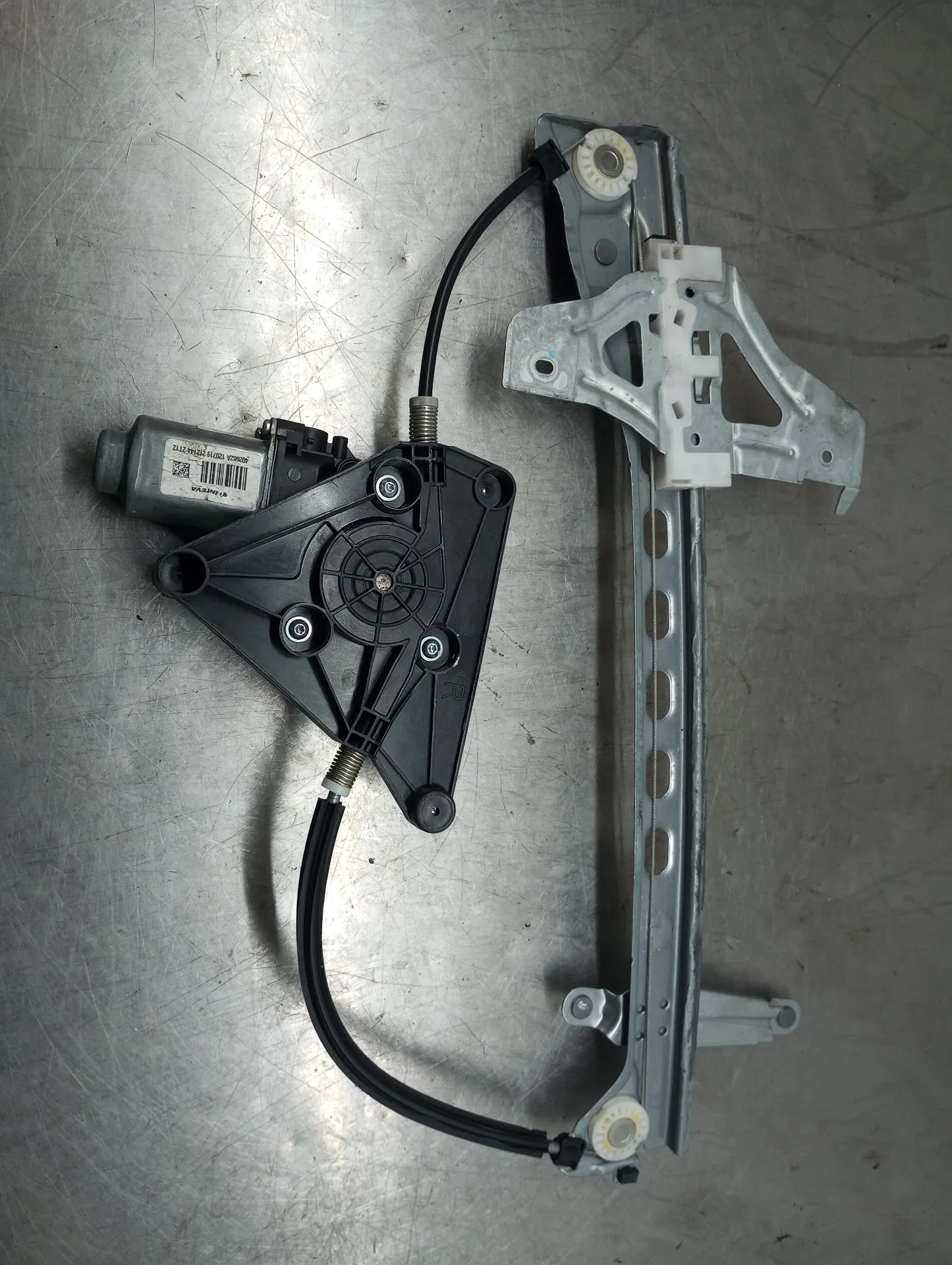 Elevador vidros frente direito TOYOTA Aygo (_B4_) Imagem-1