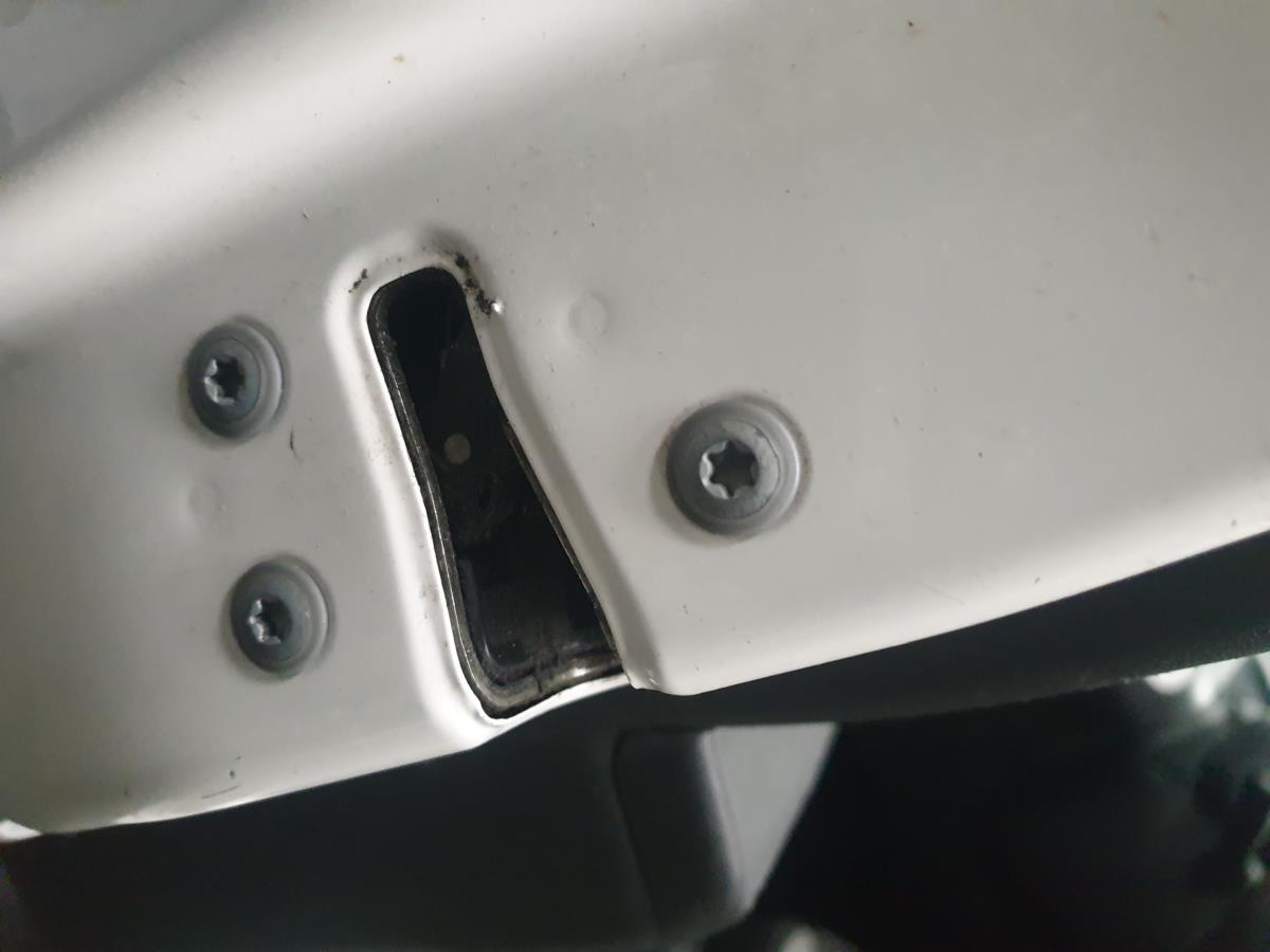 Cerradura / cierre puerta delantero izquierdo TOYOTA Aygo (_B4_)