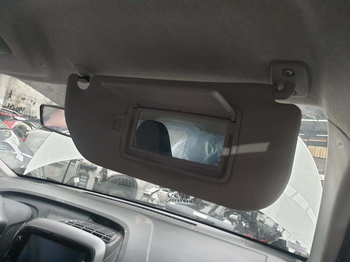 Right Sun Visor TOYOTA Aygo (_B4_) Imagem-2