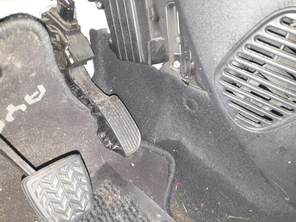 Pedal do acelerador TOYOTA Aygo (_B4_)