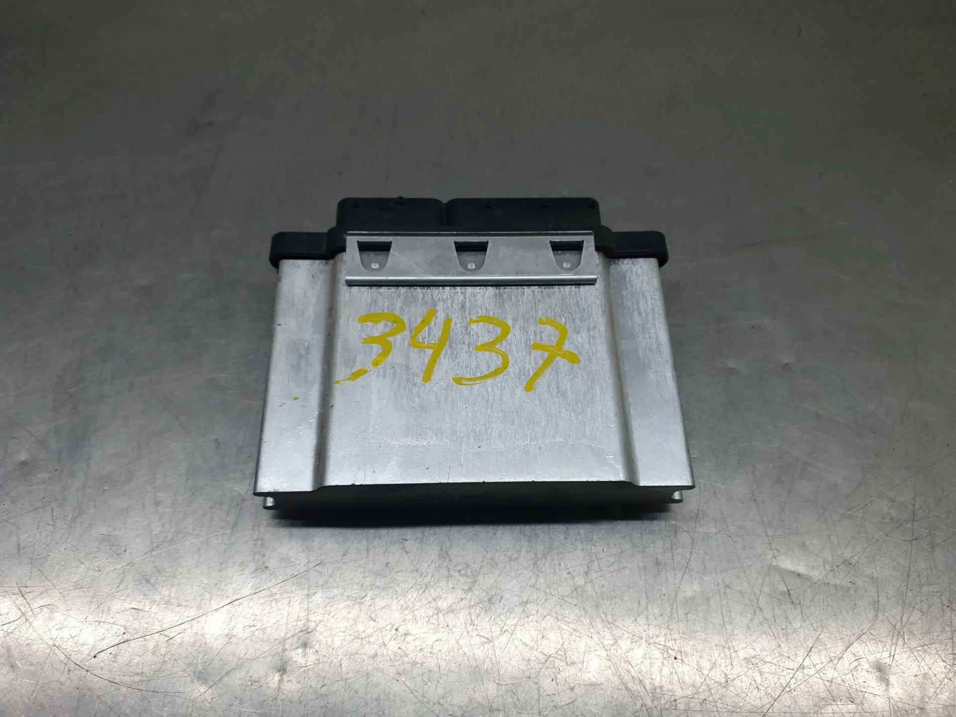 Centralina motor / ECU VOLKSWAGEN Golf VII (5G1, BQ1, BE1, BE2)