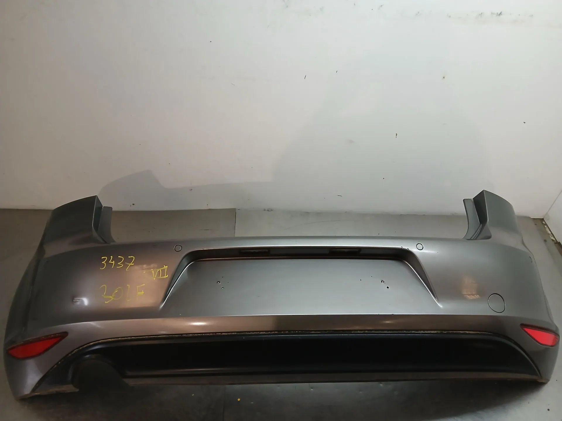 Paraurti posteriore VOLKSWAGEN Golf VII (5G1, BQ1, BE1, BE2)