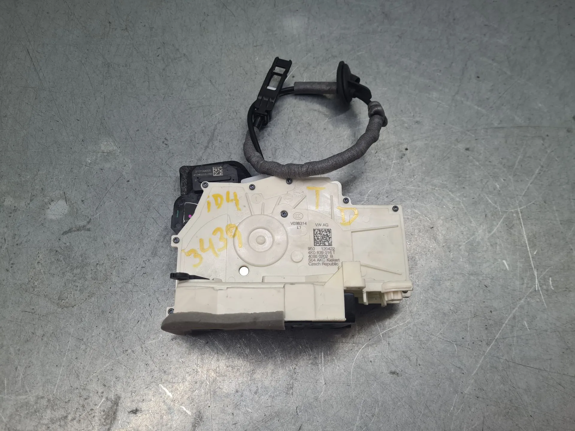 Serrure Arrière Droite VOLKSWAGEN ID.4 (E21)