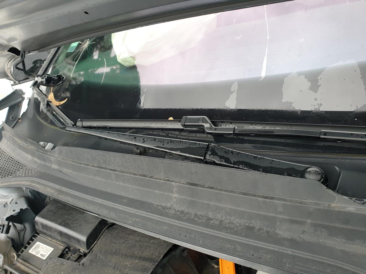 Bras de balai avant Droite VOLKSWAGEN ID.4 (E21)