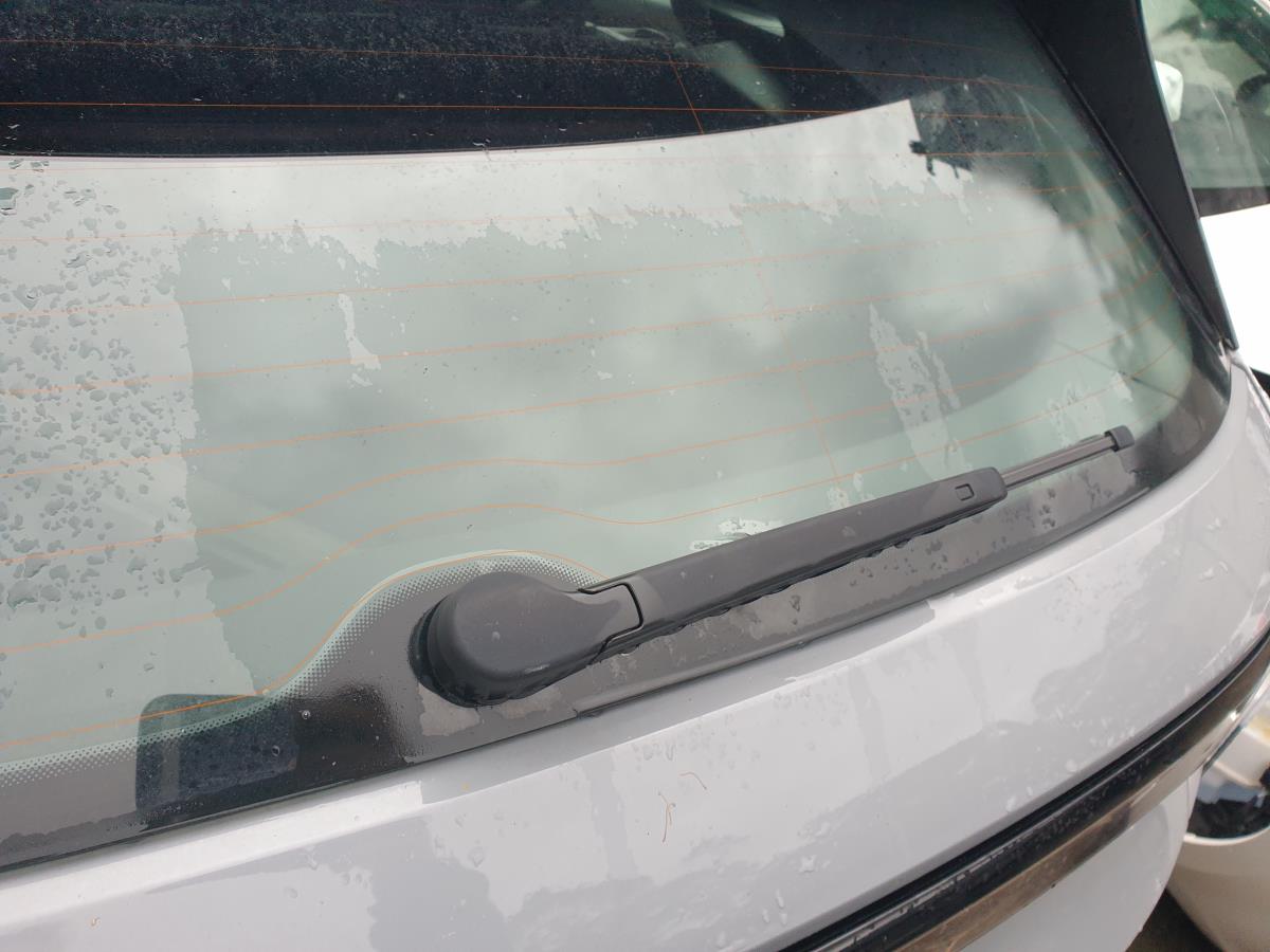 Bras / tige d'essuie-glace arrière VOLKSWAGEN ID.4 (E21)