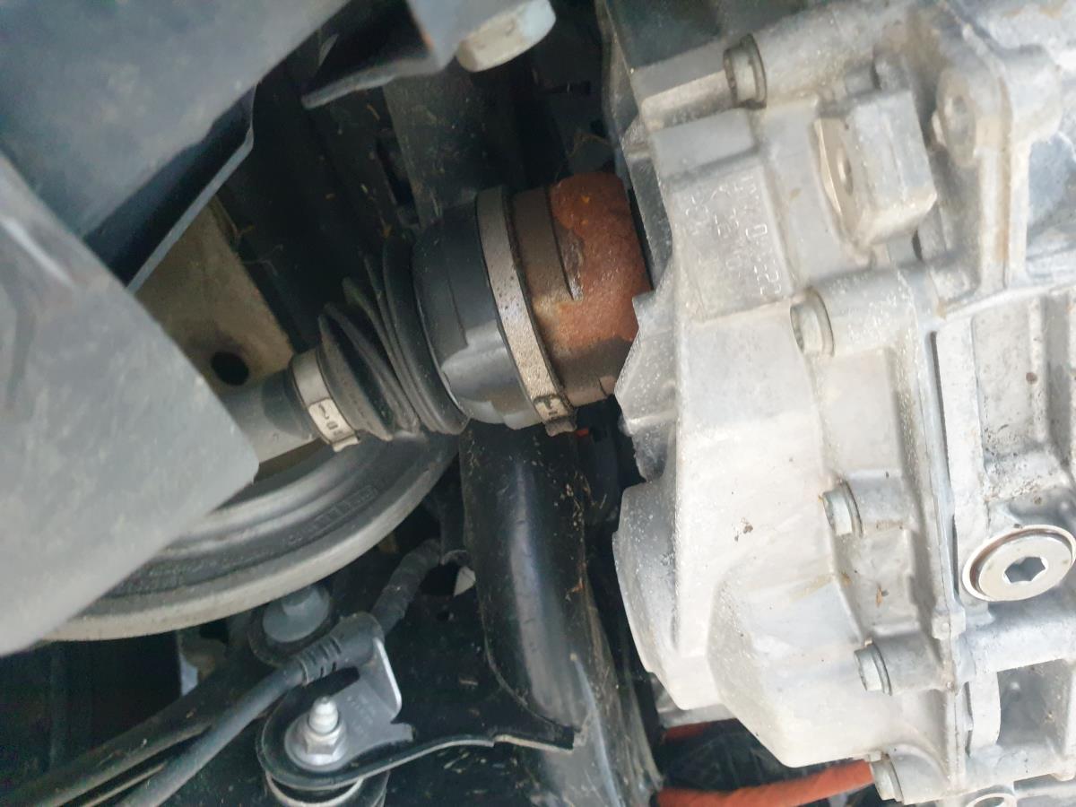 Transmissão trás esquerda VOLKSWAGEN ID.4 (E21)