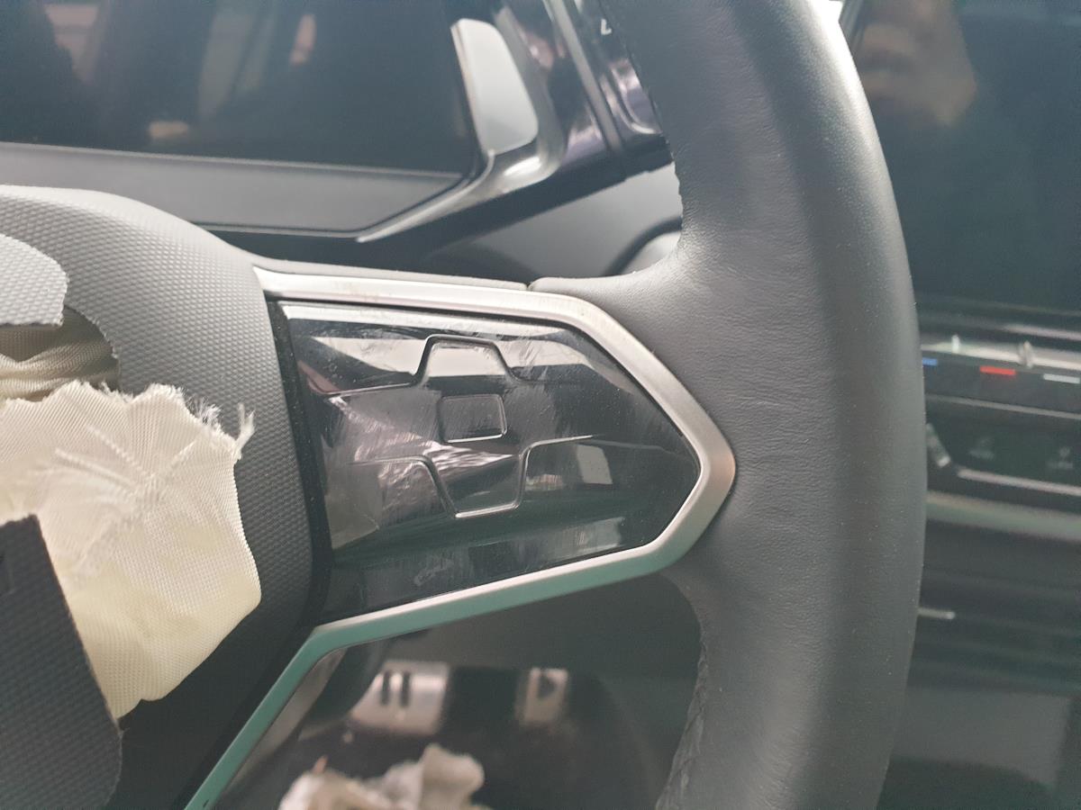 Volante VOLKSWAGEN ID.4 (E21) Imagem-1