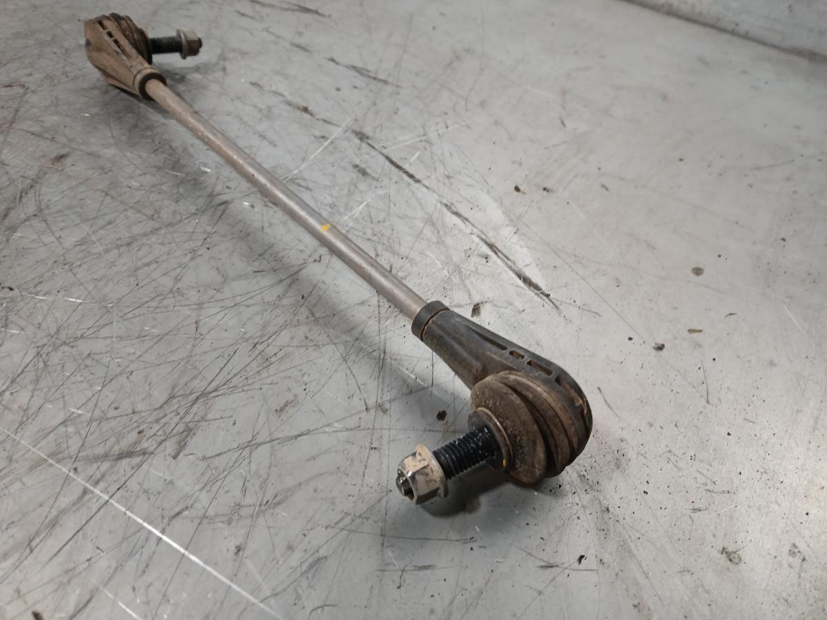 Tie rods / stabilizer links PEUGEOT 2008 II (U_) Imagem-2