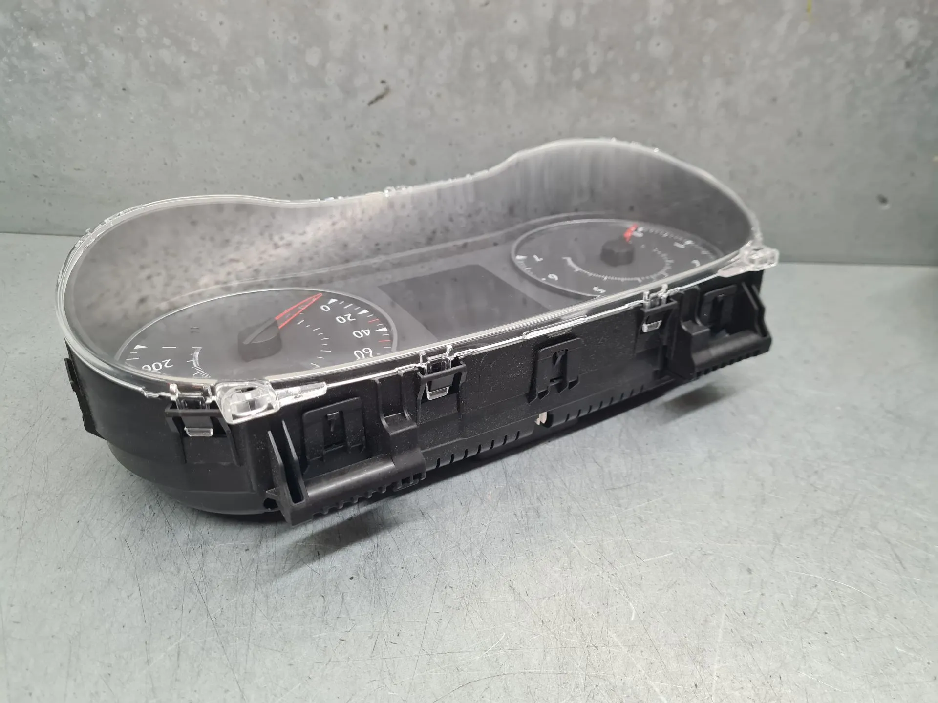 Quadrante / painel de instrumentos DACIA Sandero III Imagem-2