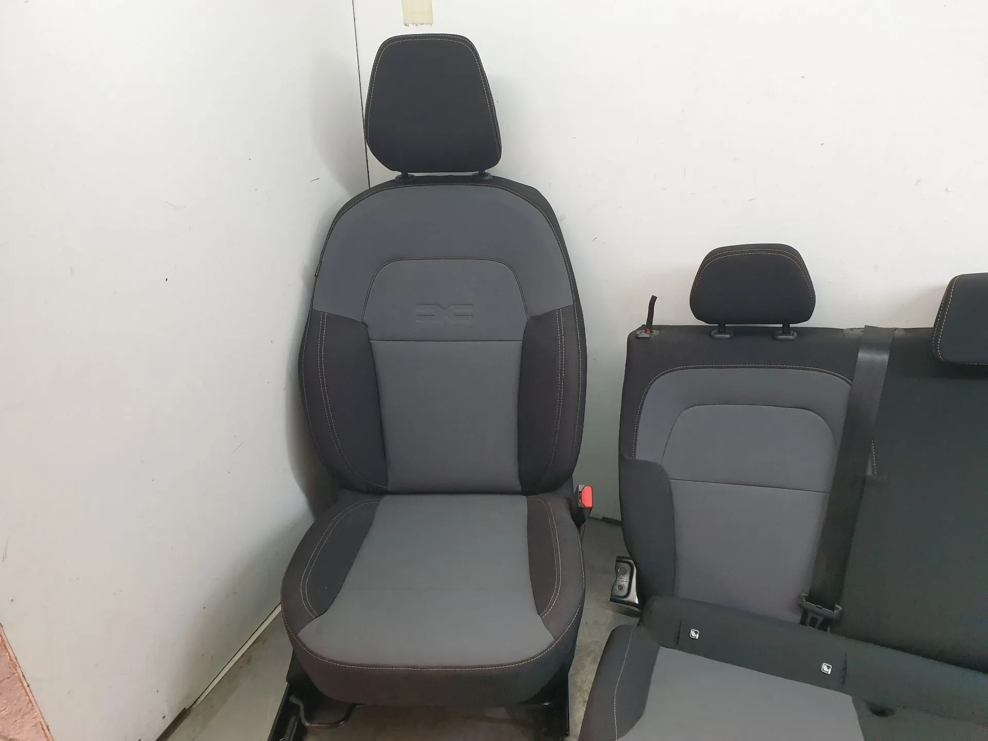 Conjunto de bancos DACIA Sandero III Imagem-1