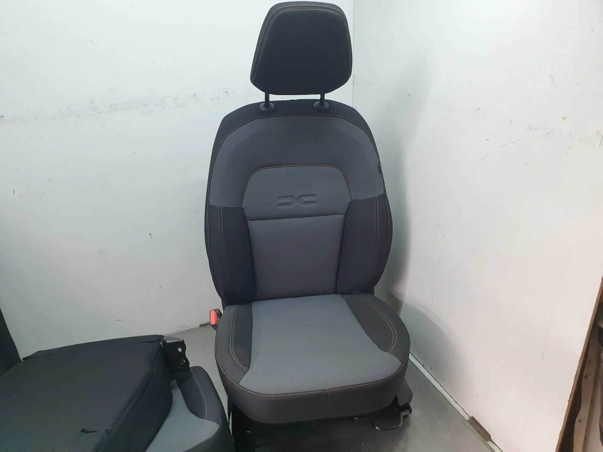 Conjunto de bancos DACIA Sandero III Imagem-10