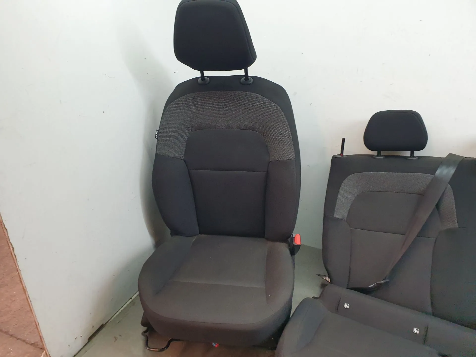 Banco frente direito DACIA Sandero III