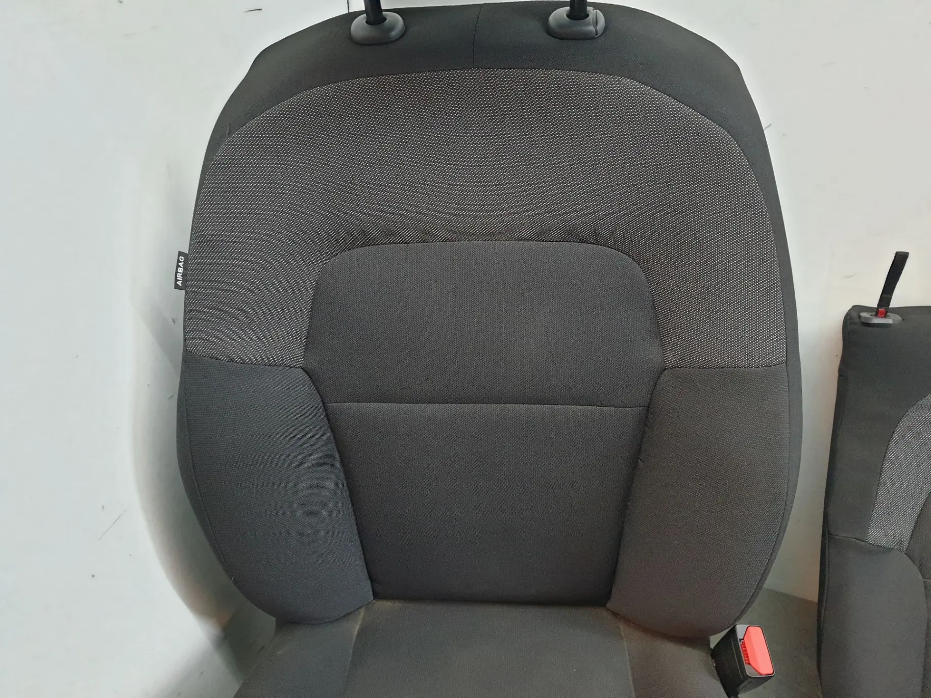 Banco frente direito DACIA Sandero III Imagem-1